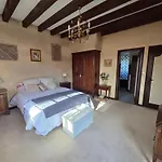 Les Pierres Du Perigord