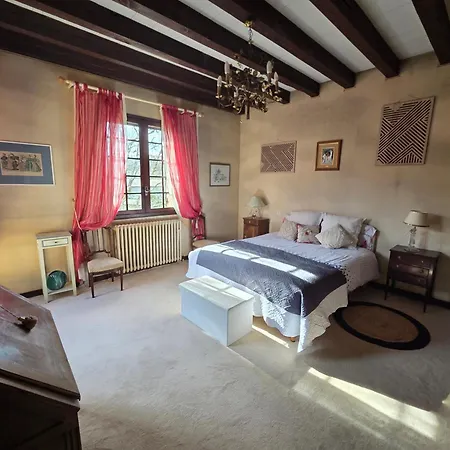 Les Pierres Du Perigord 3*