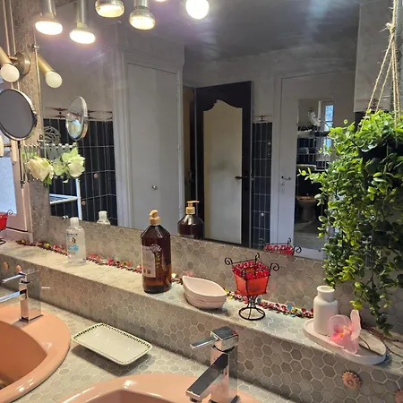 Bed & Breakfast Les Pierres Du Perigord 200 Couze-et-Saint-Front
