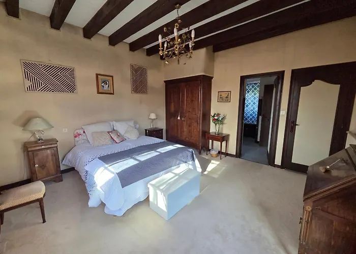 Les Pierres Du Perigord