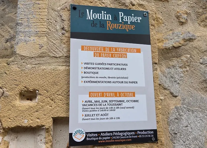 Les Pierres Du Perigord Bed & Breakfast 3*